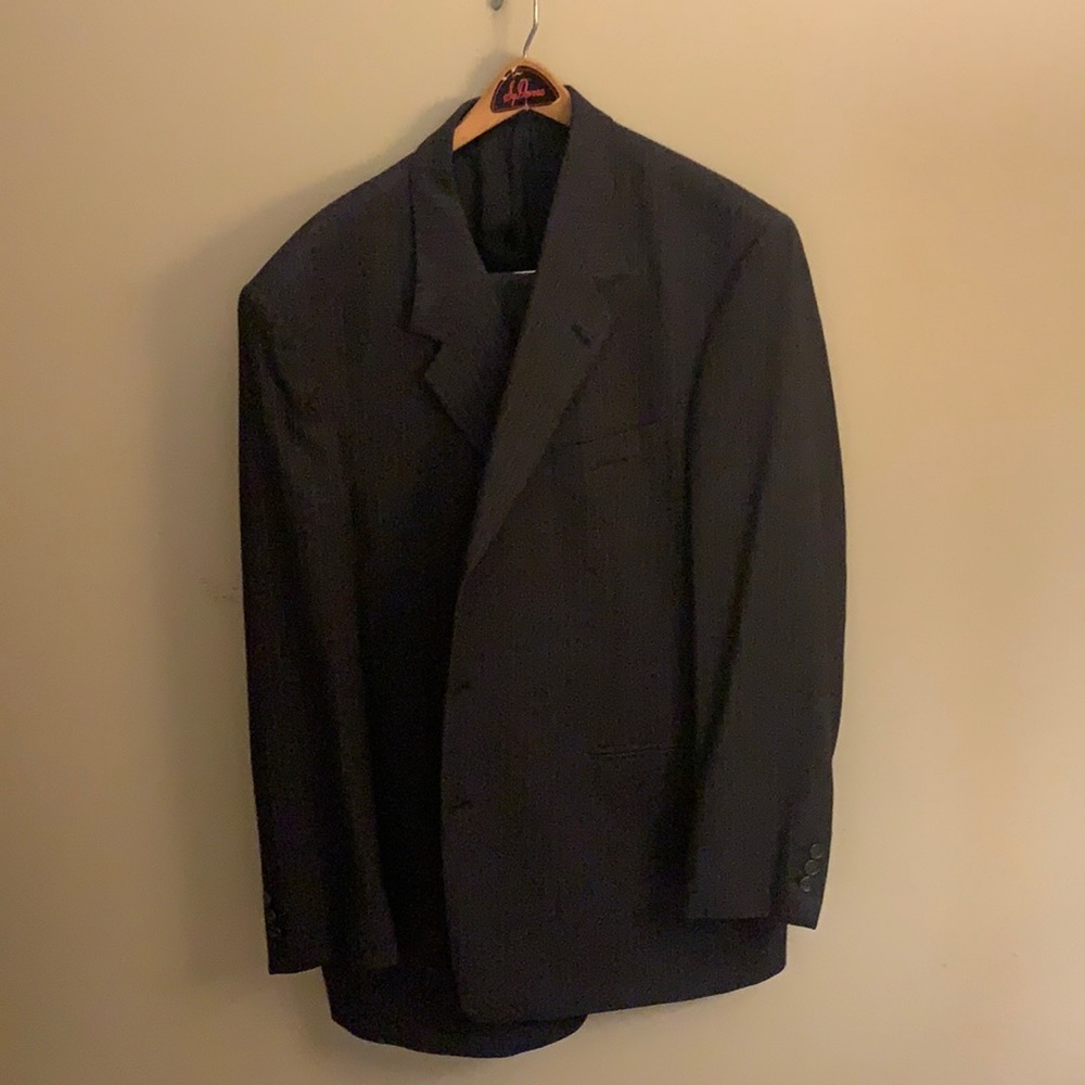 PIERRE CARDIN suit
